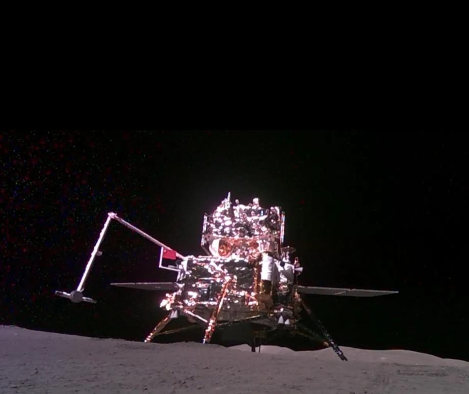 An image of the Chang'e 6 lander on the lunar surface at the far side of the moon
