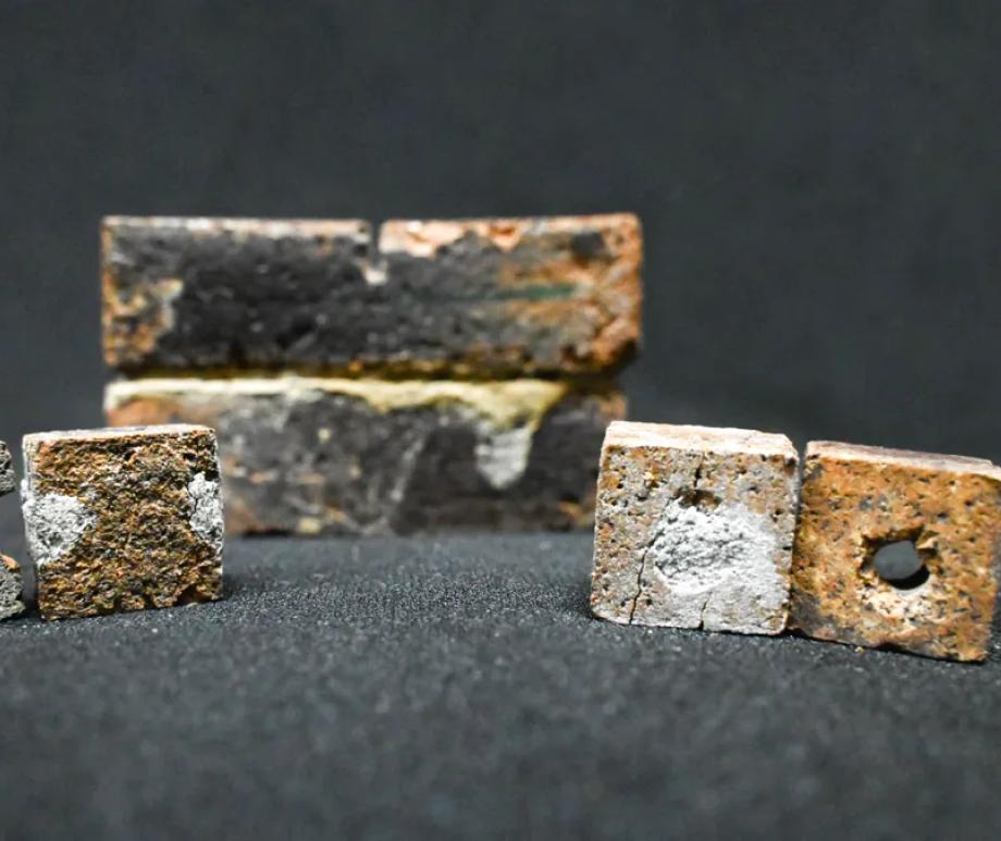 Image of geometrically modified bricks