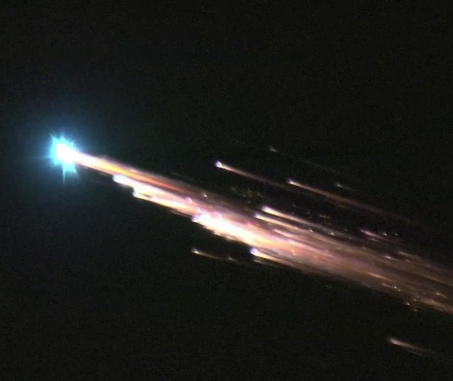 The European space freighter ATV 'Jules Verne' burns up over an uninhabited area of the Pacific Ocean at the end of its mission on Sept. 29, 2008. (Image credit: ESA/NASA)