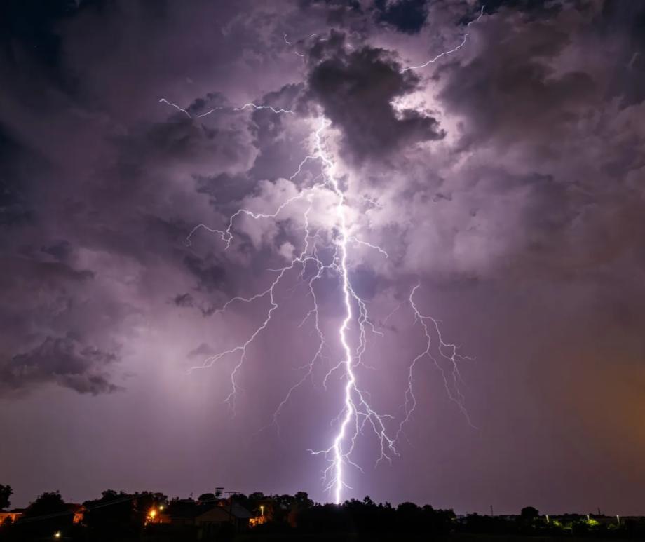 Cosmic rays may play a role in triggering lightning on Earth, a new study suggests
