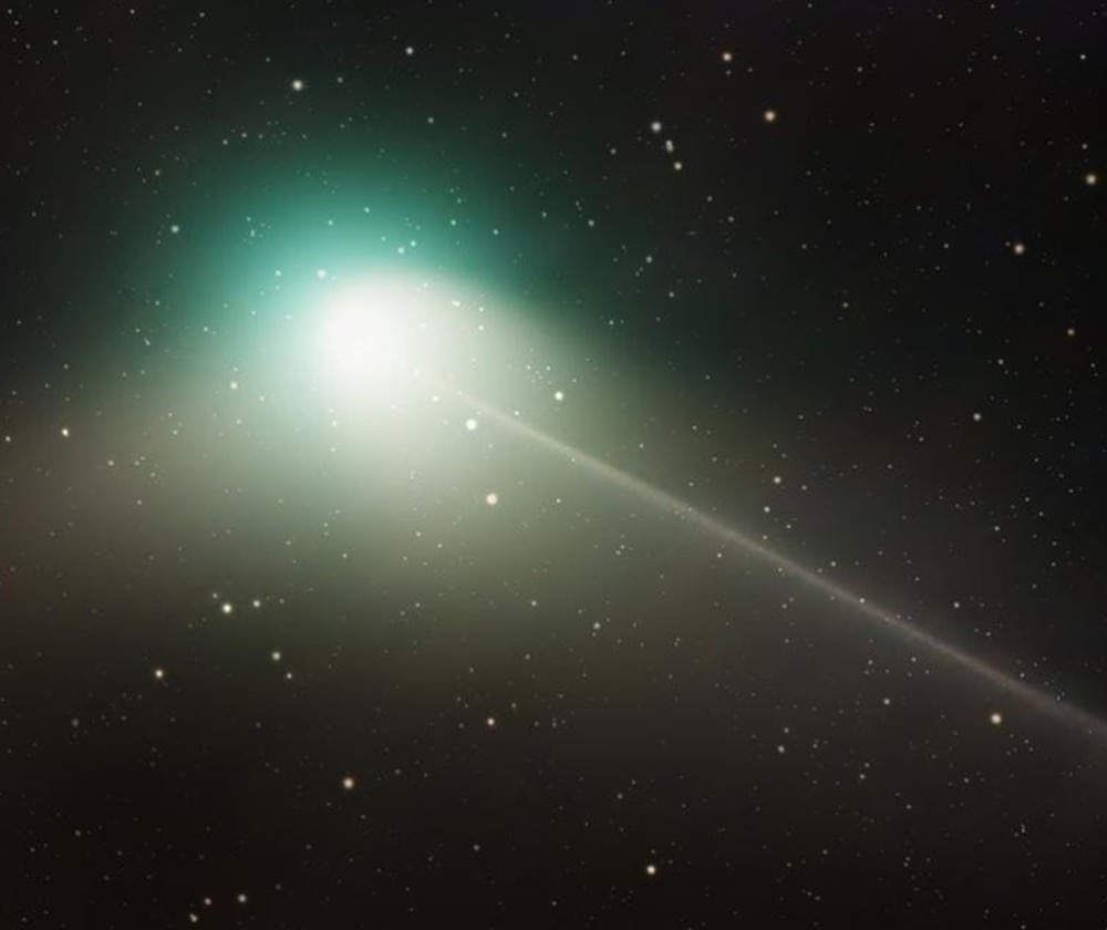 C/2022 E3 (ZTF) is a long period recently discovered comet from the Oort cloud