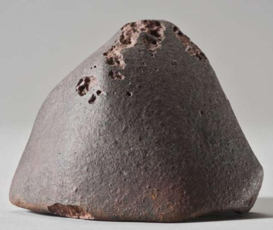 El Médano 128 meteorite, an ordinary chondrite (group L), found in the Atacama desert in 2011