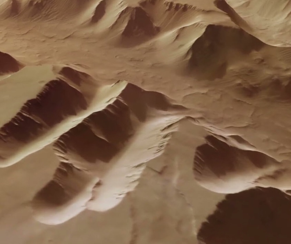 This video visualises a flight over the eastern part of Noctis Labyrinthus