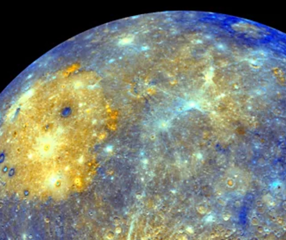 Mercury's surface in false color