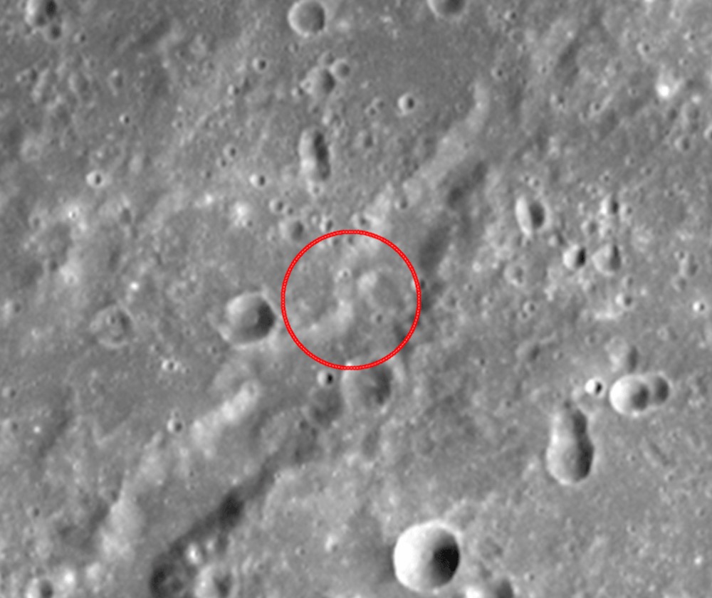 This before-and-after animation of two images taken by the MESSENGER spacecraft shows the result (inside the red circle) of an impact event on Mercury that occurred sometime between 25 June 2012 and 11 June 2013