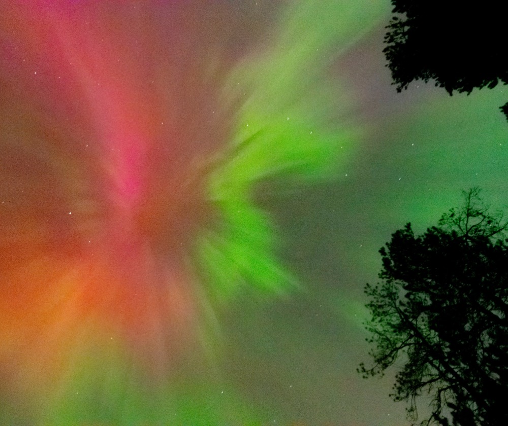 A coronal aurora appeared over southwestern British Columbia on May 10, 2024