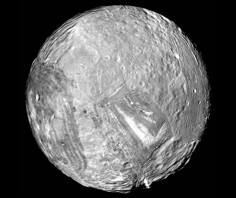 Uranus' moon Miranda, Credit: NASA/JPL-Caltech
